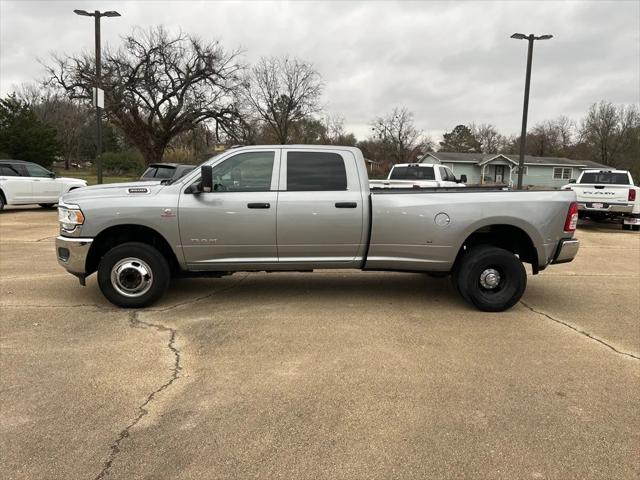 2022 RAM 3500 Tradesman Crew Cab 4x4 8 Box 2022 RAM 3500 Tradesman Crew Cab 4x4 8 Box