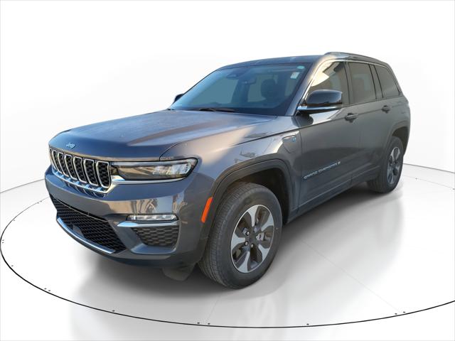 2022 Jeep Grand Cherokee 4xe Limited 4x4 2022 Jeep Grand Cherokee 4xe Limited 4x4