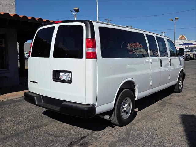 2025 Chevrolet Express Passenger RWD 3500 Extended Wheelbase LS