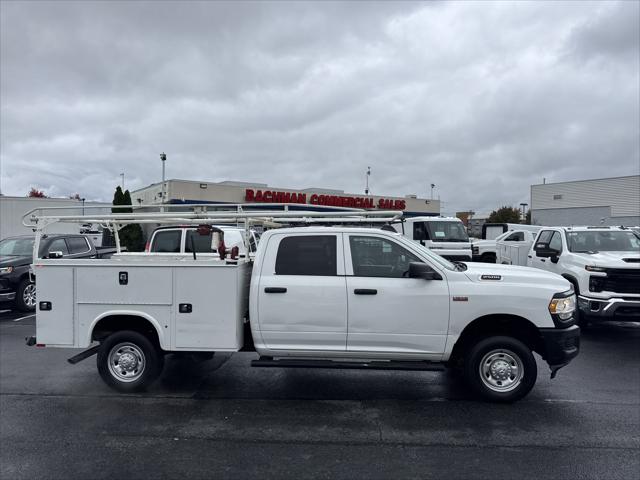 2021 RAM 2500 Tradesman Crew Cab 4x4 8 Box 2021 RAM 2500 Tradesman Crew Cab 4x4 8 Box