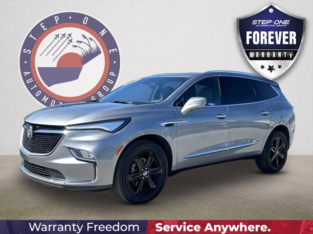 2024 Buick Enclave Essence FWD 2024 Buick Enclave Essence FWD