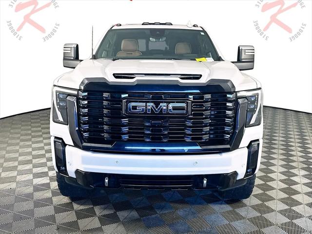 2024 GMC Sierra 2500HD 4WD Crew Cab Standard Bed Denali Ultimate 2024 GMC Sierra 2500HD 4WD Crew Cab Standard Bed Denali Ultimate