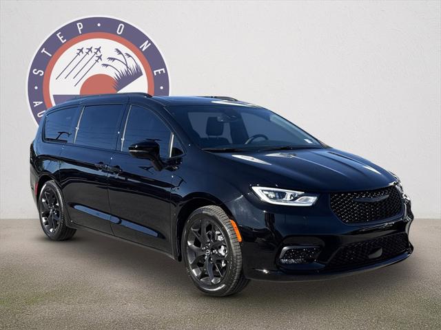 2026 Chrysler Pacifica PACIFICA LIMITED