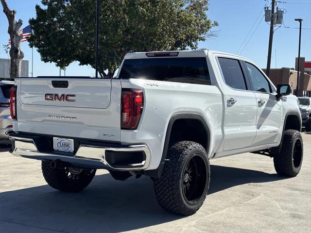 2025 GMC Sierra 1500 4WD Crew Cab Short Box SLT