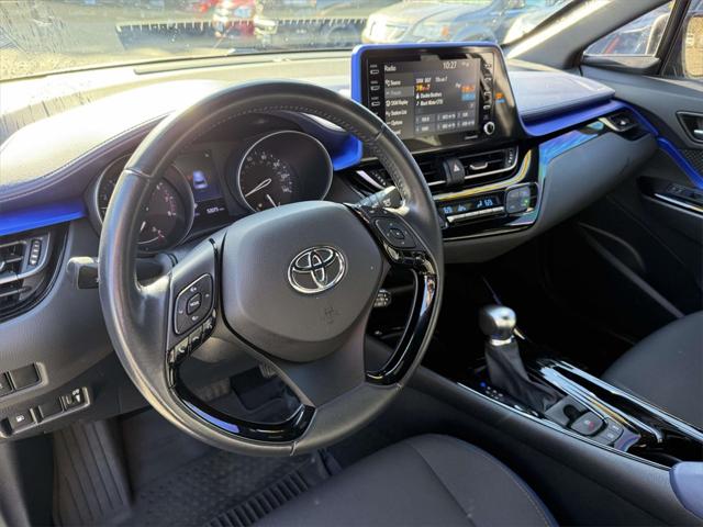 2020 Toyota C-HR XLE 2020 Toyota C-HR XLE