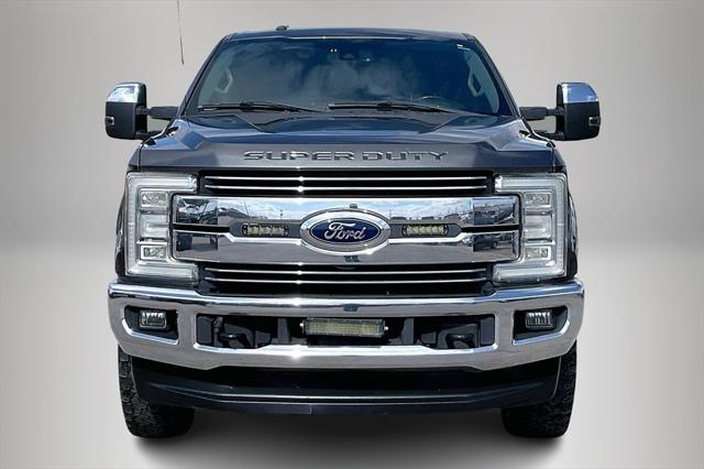 2017 Ford F-350 LARIAT 2017 Ford F-350 LARIAT