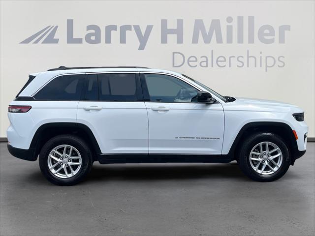 2025 Jeep Grand Cherokee Laredo X 4x4