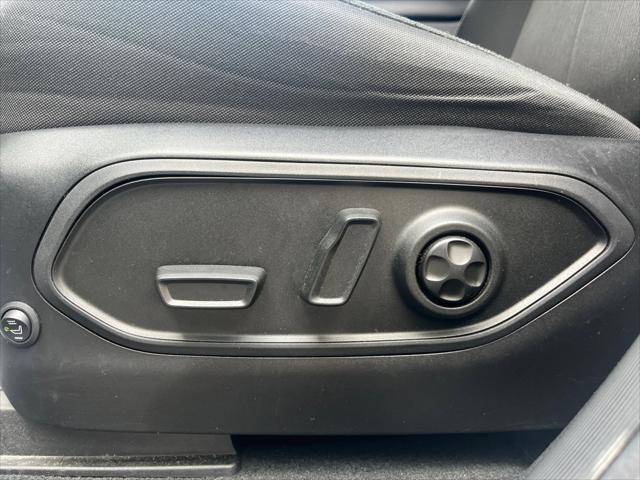 2025 Jeep Grand Cherokee Laredo X 4x4