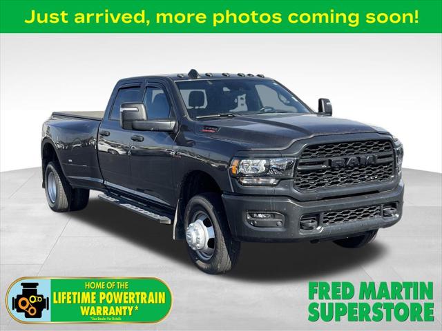 2024 RAM 3500 Tradesman Crew Cab 4x4 8 Box