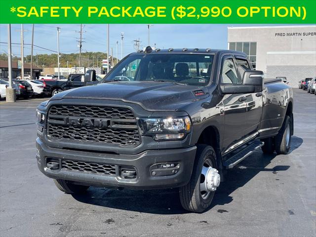 2024 RAM 3500 Tradesman Crew Cab 4x4 8 Box