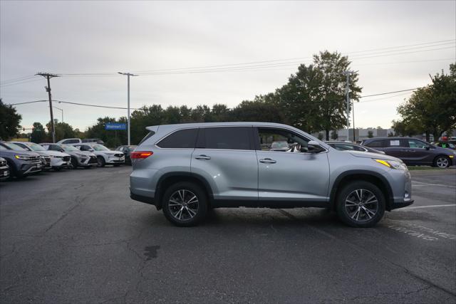 2019 Toyota Highlander Base 2019 Toyota Highlander Base