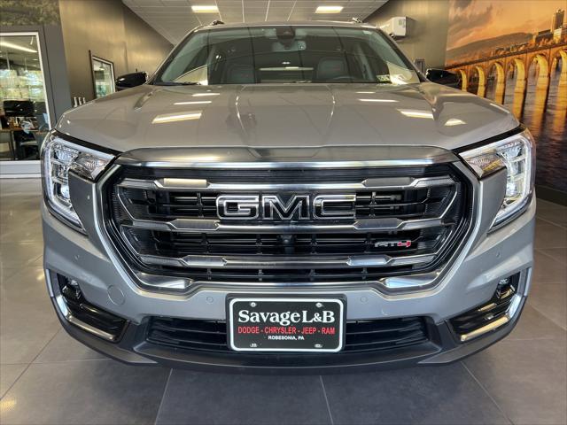 2024 GMC Terrain AWD AT4