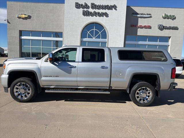 2018 GMC Sierra 2500HD Denali 2018 GMC Sierra 2500HD Denali