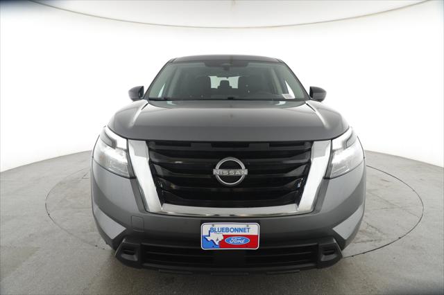 2023 Nissan Pathfinder S 4WD 2023 Nissan Pathfinder S 4WD