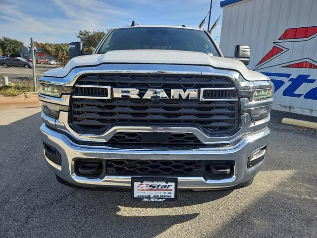 2026 RAM Ram 2500 RAM 2500 TRADESMAN CREW CAB 4X4 8 BOX 2026 RAM Ram 2500 RAM 2500 TRADESMAN CREW CAB 4X4 8 BOX