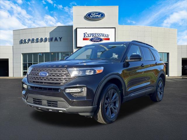 2023 Ford Explorer XLT 2023 Ford Explorer XLT