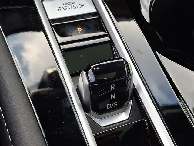 2026 Volkswagen Atlas Cross Sport SEL R-Line Black