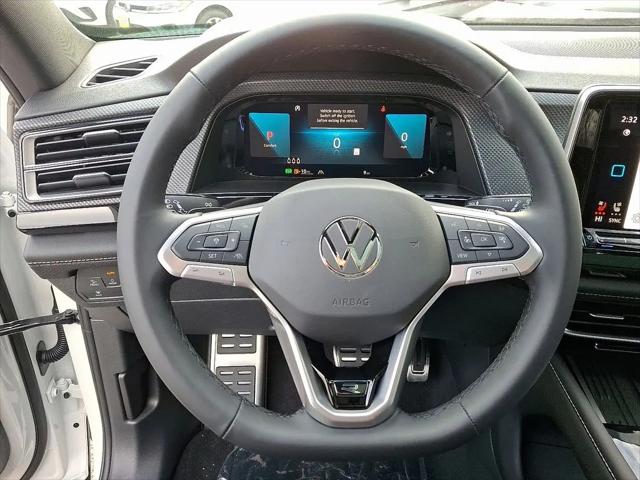2026 Volkswagen Atlas Cross Sport SEL R-Line Black
