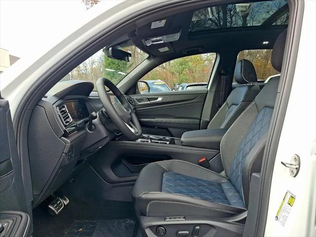 2026 Volkswagen Atlas Cross Sport SEL Premium R-Line