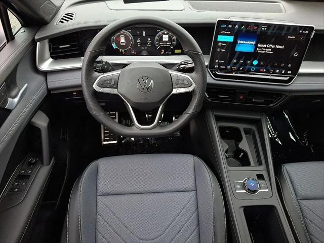 2026 Volkswagen Tiguan SE R-Line Black