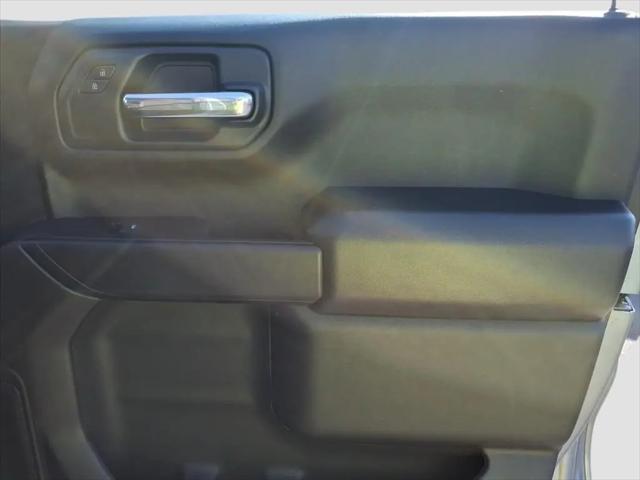 2026 Chevrolet Silverado 1500 4WD Crew Cab Short Bed Custom