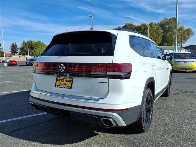 2026 Volkswagen Atlas Peak Edition