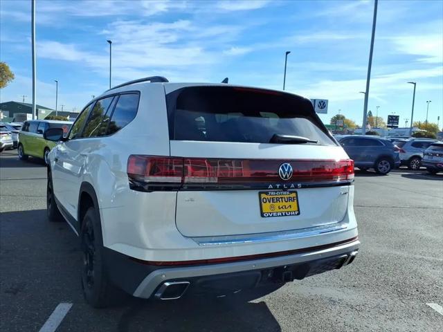 2026 Volkswagen Atlas Peak Edition