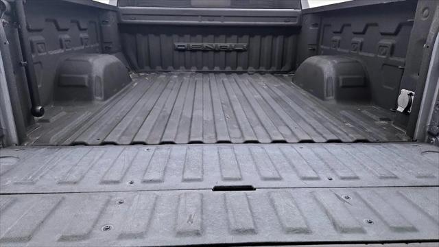 2020 GMC Sierra 1500 4WD Crew Cab Short Box Denali