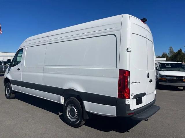 2025 Mercedes-Benz Sprinter 2500 High Roof 4-Cyl Diesel HO