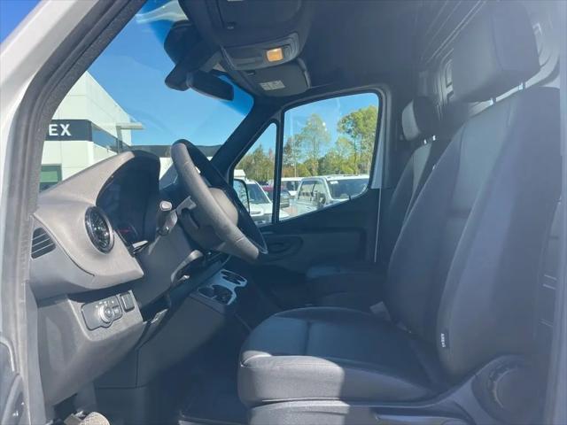 2025 Mercedes-Benz Sprinter 2500 High Roof 4-Cyl Diesel HO