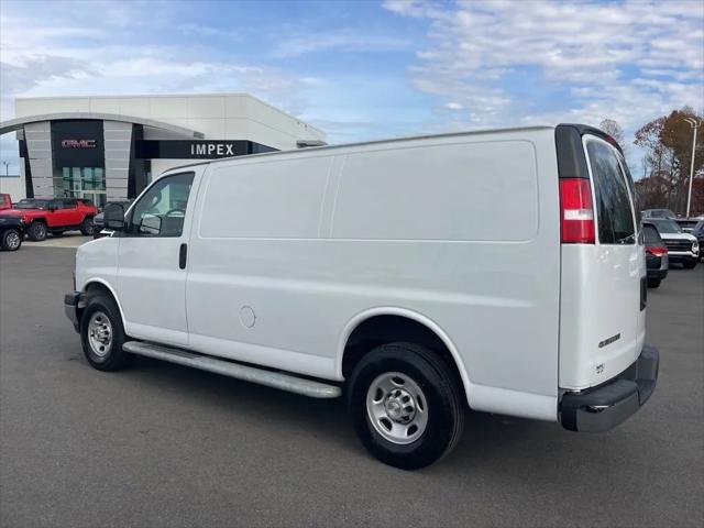 2023 Chevrolet Express Cargo Van RWD 2500 Regular Wheelbase WT