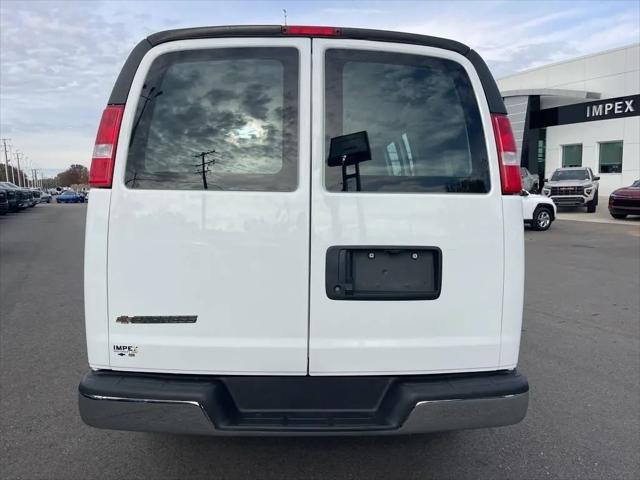 2023 Chevrolet Express Cargo Van RWD 2500 Regular Wheelbase WT