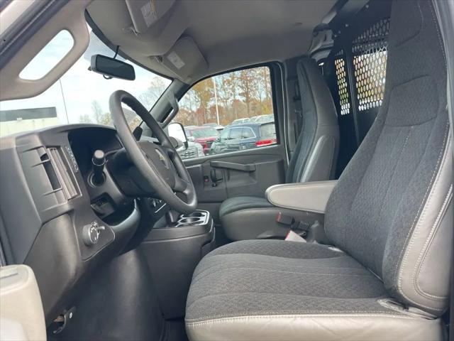 2023 Chevrolet Express Cargo Van RWD 2500 Regular Wheelbase WT
