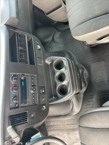 2023 Chevrolet Express Cargo Van RWD 2500 Regular Wheelbase WT