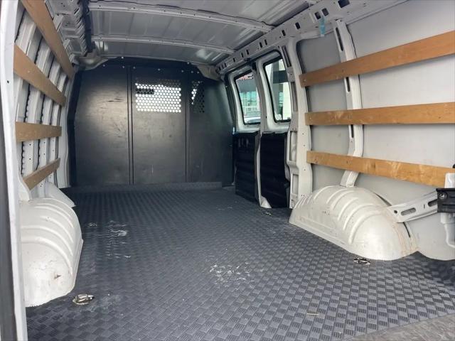 2023 Chevrolet Express Cargo Van RWD 2500 Regular Wheelbase WT