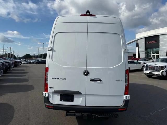 2025 Mercedes-Benz Sprinter 2500 High Roof 4-Cyl Diesel