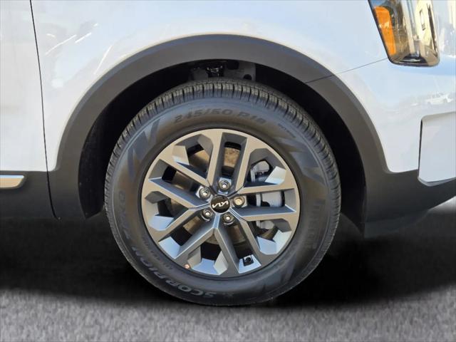 2025 Kia Telluride LX