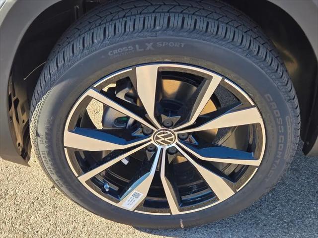 2026 Volkswagen Atlas Cross Sport SEL Premium R-Line