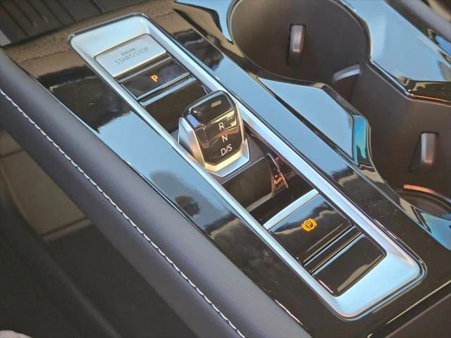 2026 Volkswagen Atlas Cross Sport SEL Premium R-Line