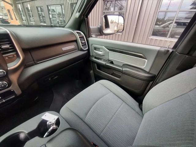 2021 Ram 3500 Big Horn Crew Cab 4x4 8' Box