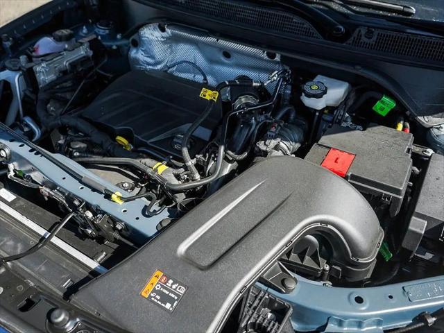 2026 Buick NV Sport Touring FWD