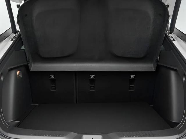 2026 Buick NV Sport Touring FWD