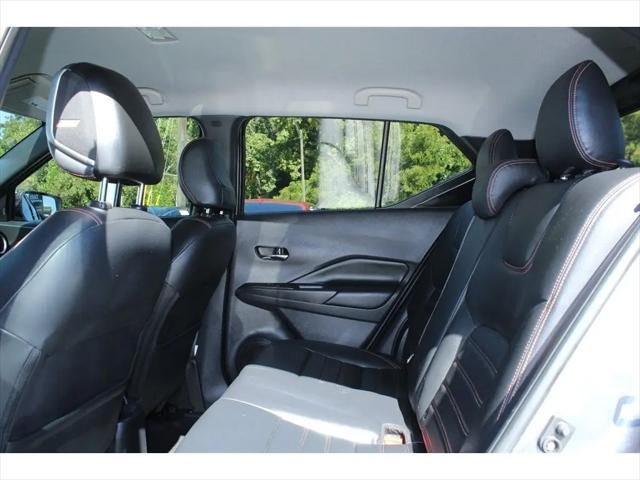 2019 Nissan Kicks SR