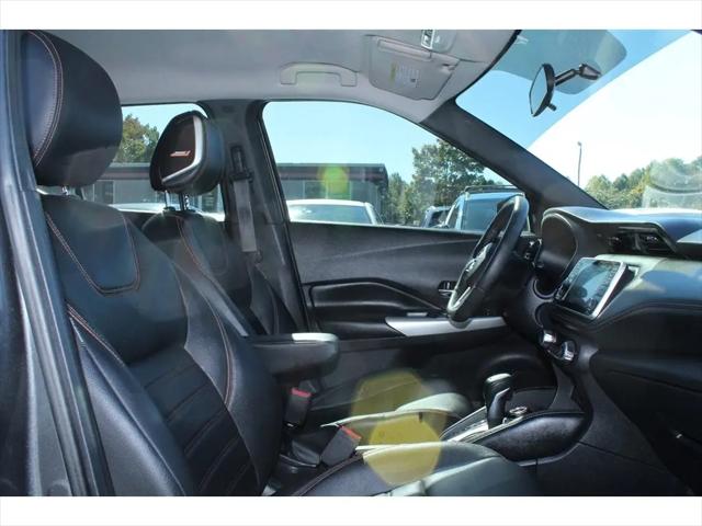 2019 Nissan Kicks SR
