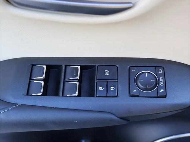 2021 Lexus NX 300 NX 300