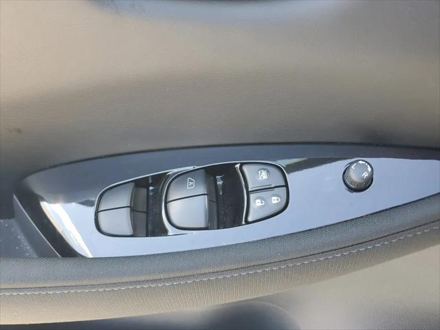 2024 Nissan LEAF SV PLUS
