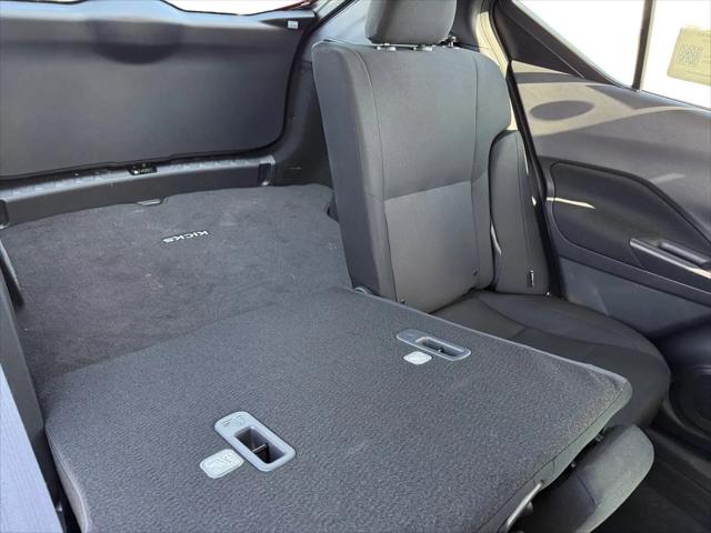 2024 Nissan Kicks S Xtronic CVT