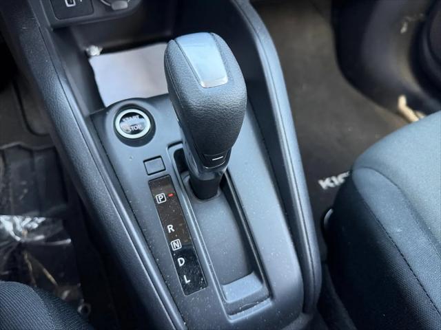 2024 Nissan Kicks S Xtronic CVT