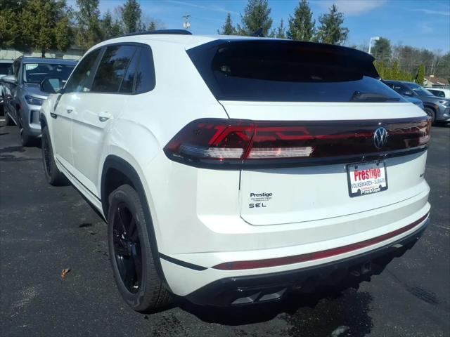 2026 Volkswagen Atlas Cross Sport SEL R-Line Black