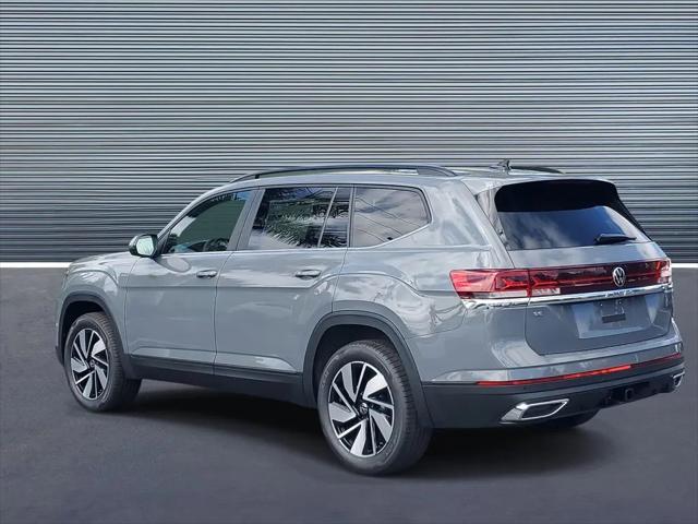 2026 Volkswagen Atlas SE with Technology